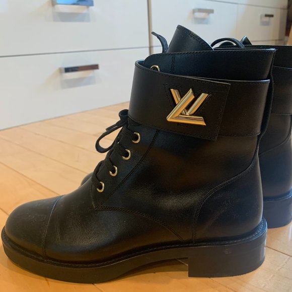 louis vuitton wonderland ranger boots (size 40) - Picture 2 of 5